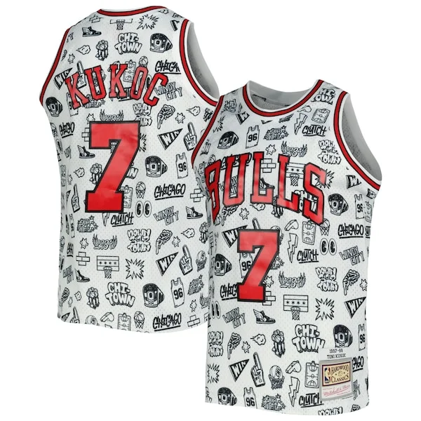 Resistente Toni Kukoc Chicago Bulls 1997/98 Hardwood Classics Doodle Swingman Jersey White