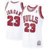 Elegante Michael Jordan Chicago Bulls 1997/98 Hardwood Classics Authentic Jersey White/Black/Scarlet
